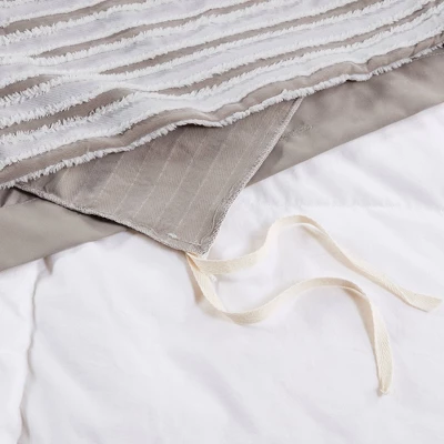 Madison Park 3pc River Clipped Jacquard Duvet Cover Set Off-White 5 Madison Park 3pc River Clipped Jacquard Duvet Cover Set Off-White - Image 5