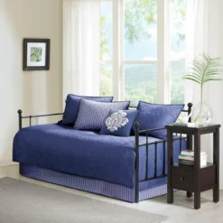 Vancouver Daybed Cover Set -Madison Park Shop GUEST 99897d42 5041 4bac 96dc 2fce04f885d6
