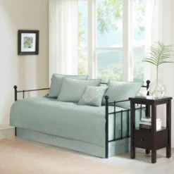 Vancouver Daybed Cover Set -Madison Park Shop GUEST afe34416 0fd1 4fb7 8ef9 4b6f2aba48c7
