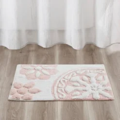 Tunisia Medallion Cotton Tufted Bath Rug