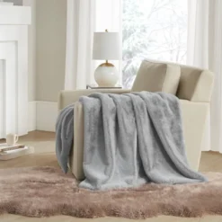 50"x60" Sienna Solid Premium Faux Fur Throw Blanket - Madison Park -Madison Park Shop GUEST e8fddae8 22b6 4e8f 8560 de3dca9d3070