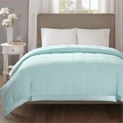 Cambria Premium Oversized Down Alternative Blanket - Aqua, Twin