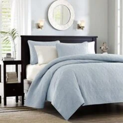 Madison Park MP13-367 Madison Park Quebec Coverlet Mini Set; Blue - King