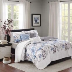 Madison Park MP13-2120 Luna 6 Piece Quilted Coverlet Set; Blue- Full & Queen