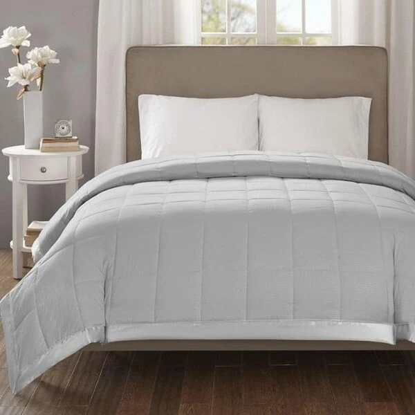 Madison Park MP51-2606 Cambria Premium Oversized Down Alternative Blanket - Grey; King 1 Madison Park MP51-2606 Cambria Premium Oversized Down Alternative Blanket - Grey; King