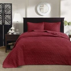 Madison Park MP13-2994 Quebec 3 Piece Bedspread Set; Red - King