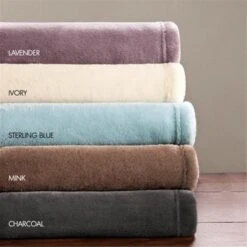 100 Polyester Microlight Blanket - King